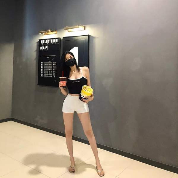 韩国女主播米娜最新福利美照波涛汹涌无限风情