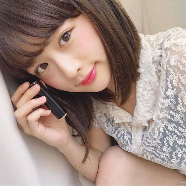 11区软萌可爱"樱花妹" 无辜童颜 巨大奶量杀伤力十足