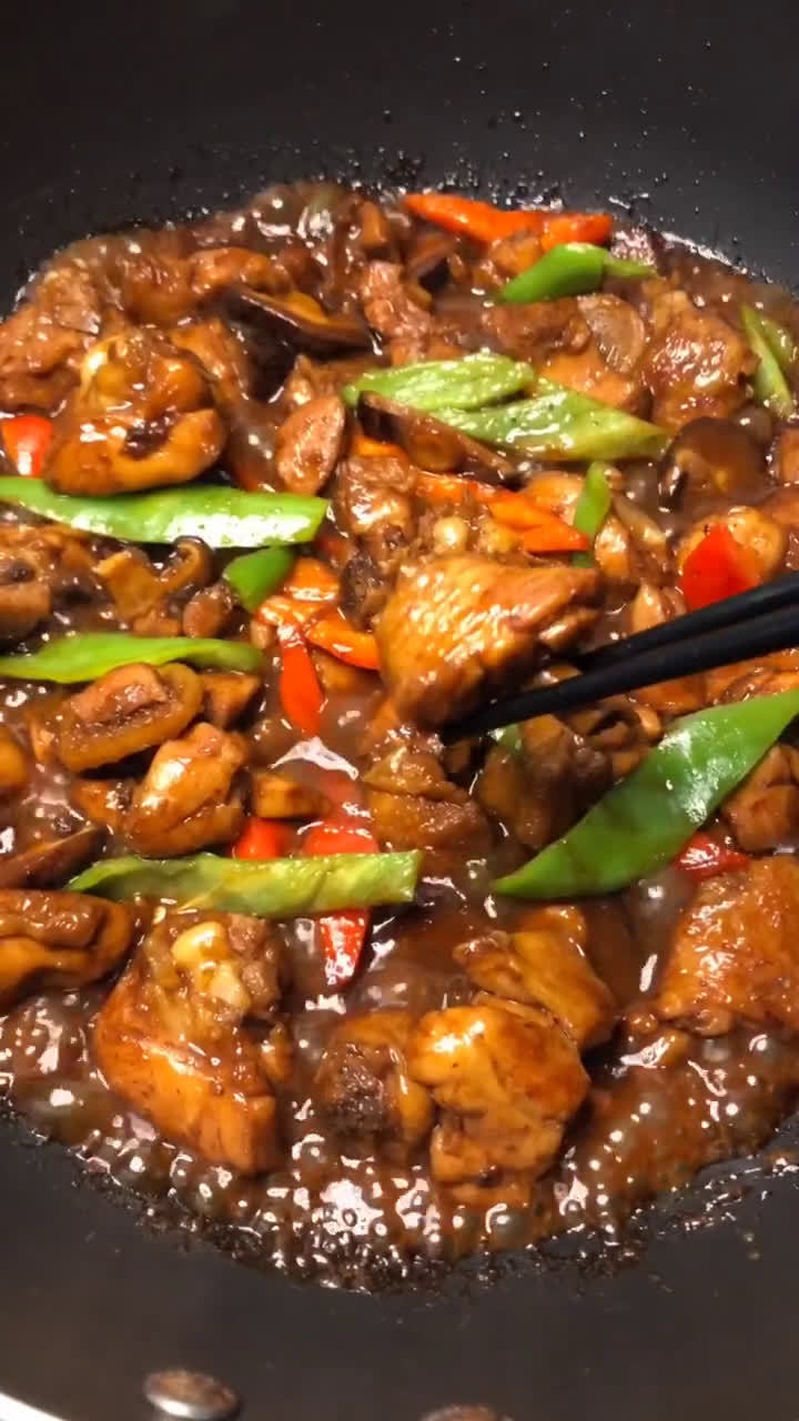 香辣炒鸡肉,这样做的鸡肉真香