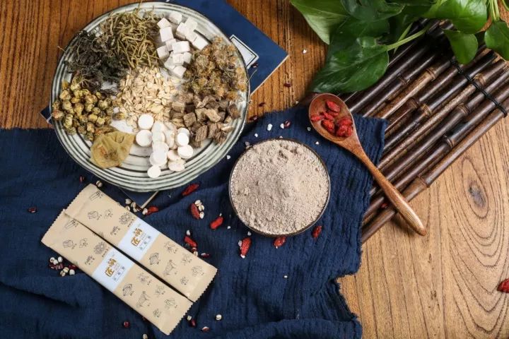 它是去湿气的良药湿气重睡眠差吃一些不到一周就见效