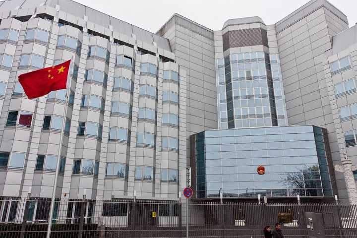 中国驻德大使馆举办国家优秀自费留学生奖学金颁奖仪式