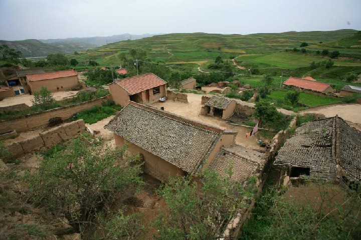 西海固遇上闽宁镇生态移民的新生活
