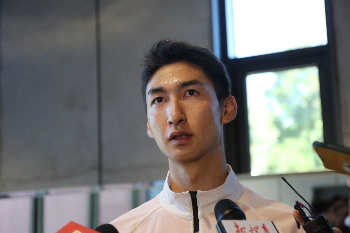 短道速滑队回归"第一课" 武大靖当选新任队长