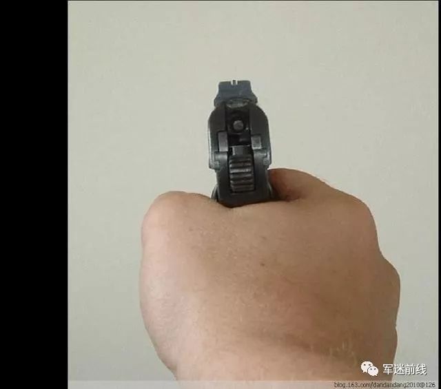 轻武器基本常识之枪械瞄准具，小小的瞄准具原来有这么多学问|机械|步枪_新浪新闻