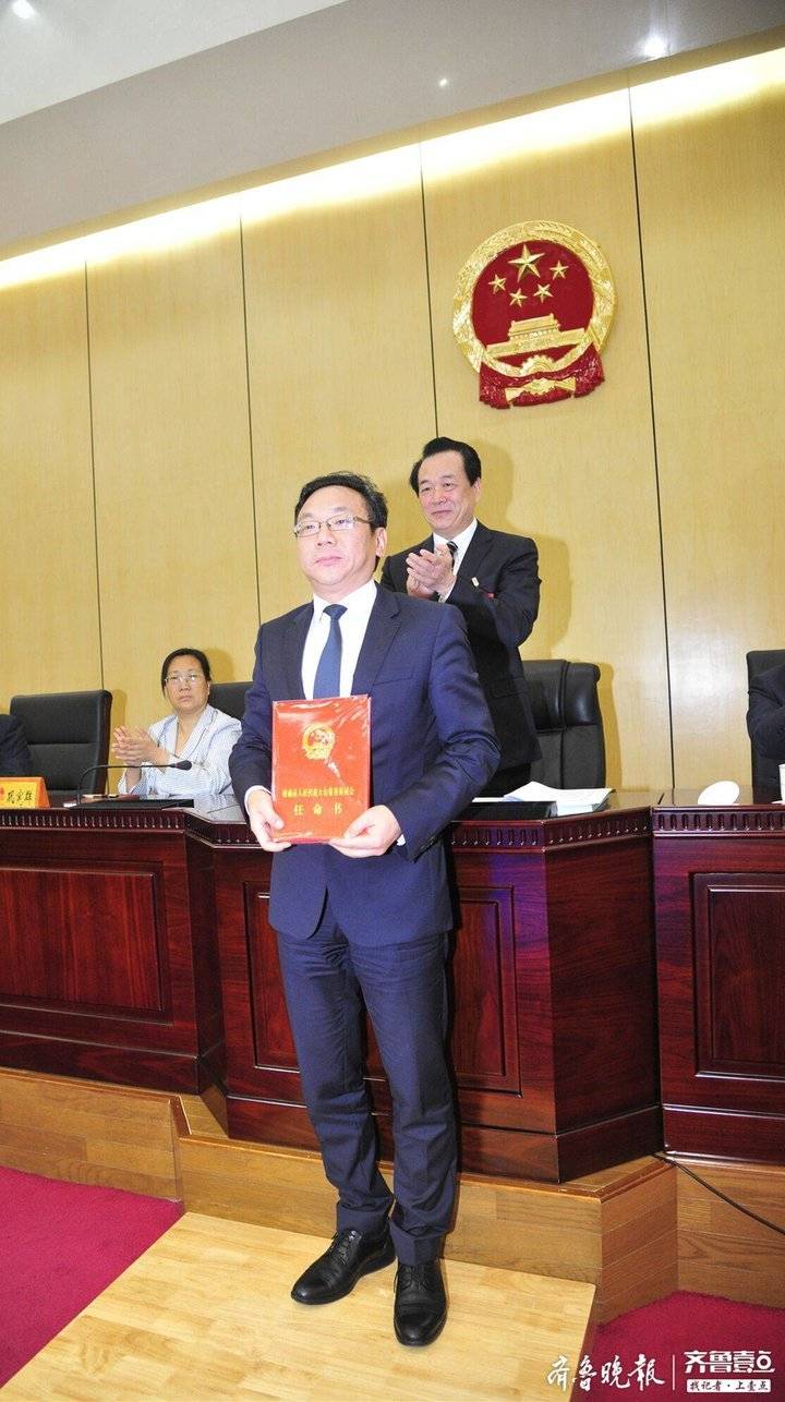 任市中区区长9个月后,谢堃再回曾工作过21年的济南市发改委