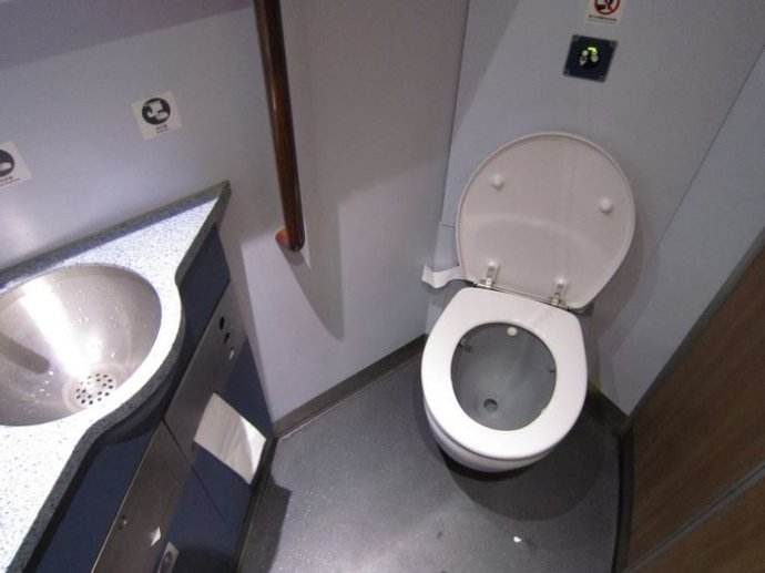 污物|动车|厕所_新浪新闻