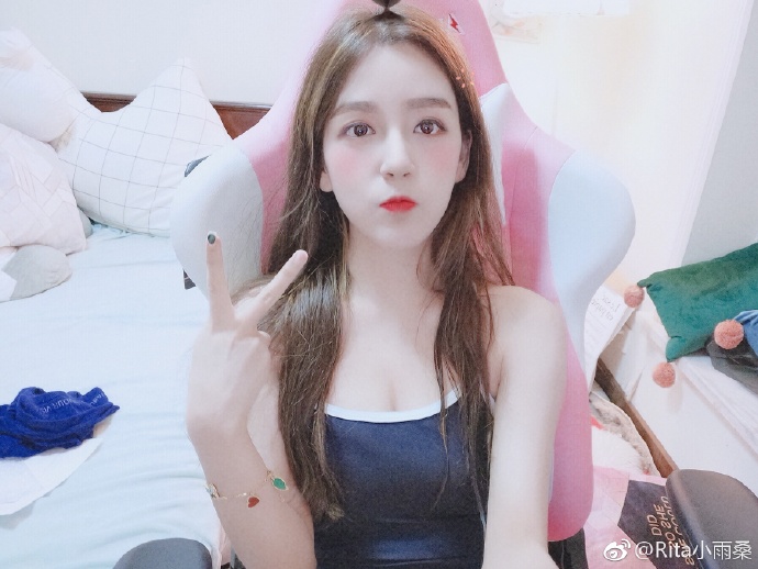 玩家资讯 正文页                    比赛已经结束好几天了,rita不是