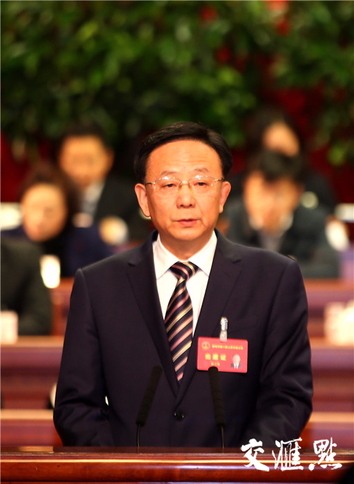 会主任委员职务的请求,通过了接受林正玉辞去市八届人大常务委员会秘