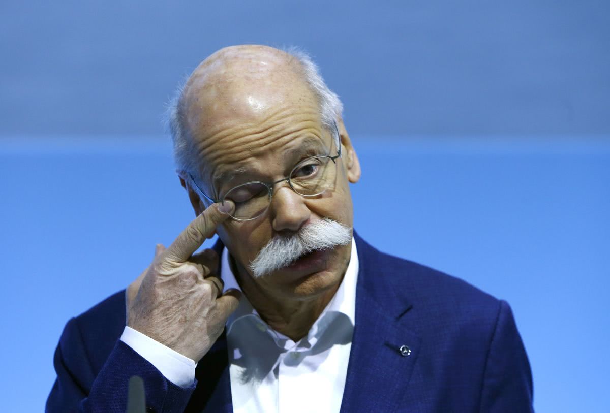 奔驰全球销量不佳令戴姆勒季度利润暴跌16%,ceo:不满意|财年|戴姆勒|