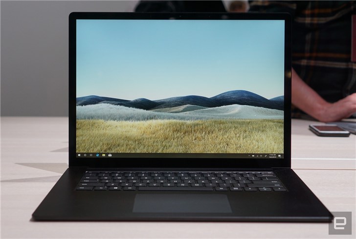 微软surfacelaptop3上手15英寸32大屏键盘打字更舒适