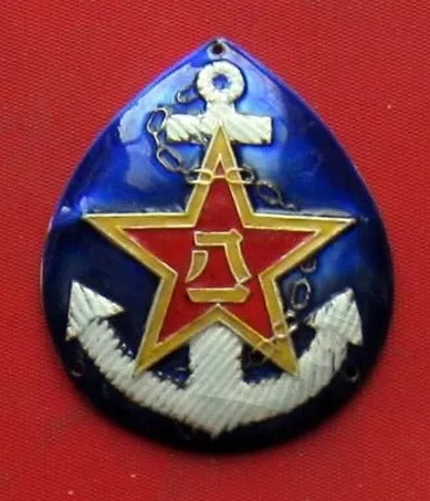 50式海军大帽徽