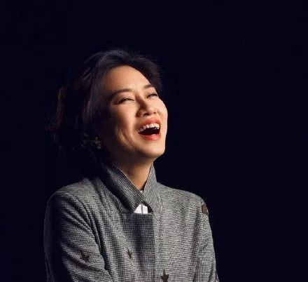 走近央视史小诺从主持人到制片人0240而立也不晚