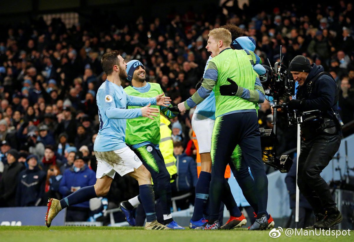 曼城终结利物浦英超不败,这对死敌把我们拉回