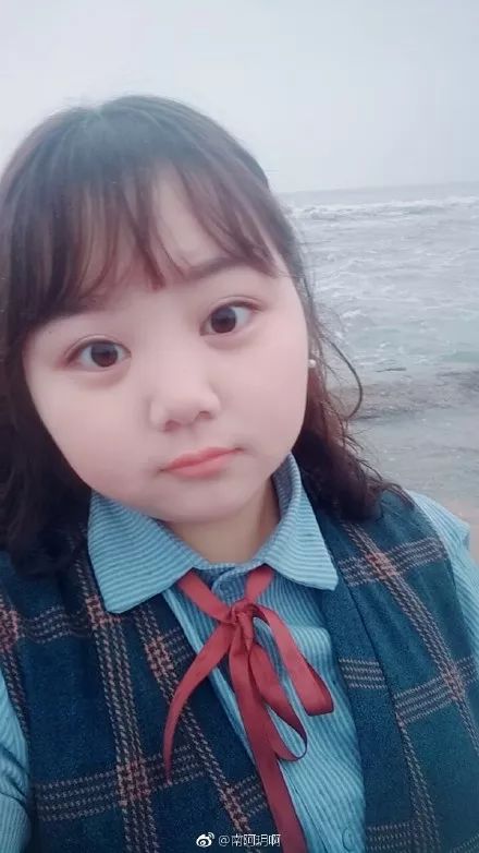 山辣边的小公举_ 快140斤的胖子.