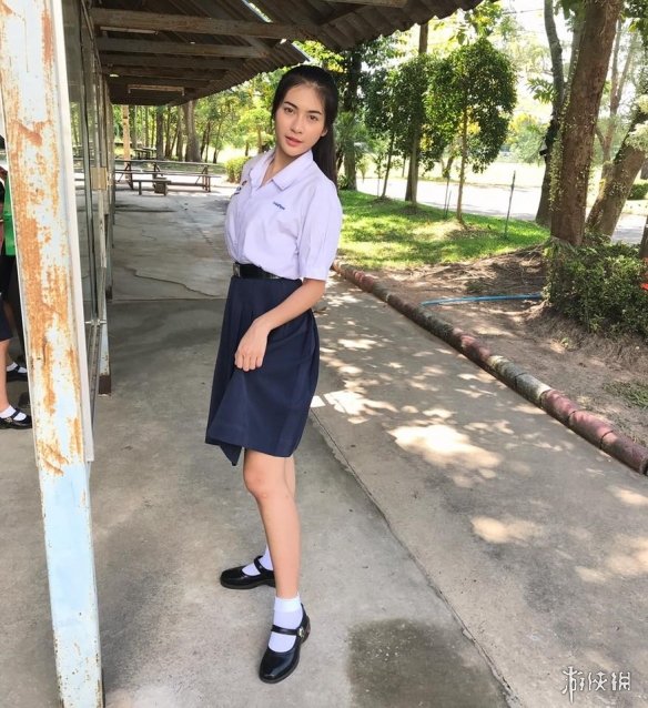 前凸后翘,身材火辣魅力无限!清纯可人的泰国女学生