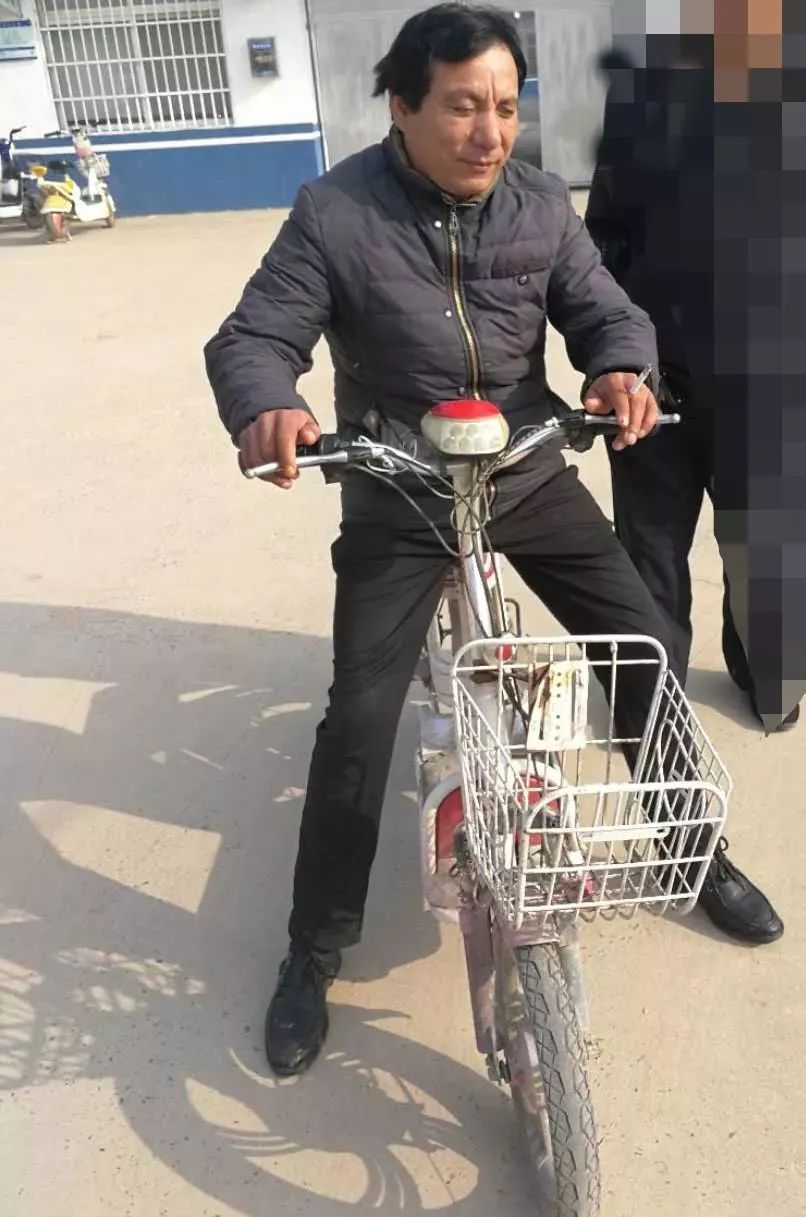 【扩散】焦作人注意!见到这个人请直接报警!