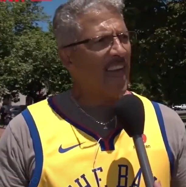 骑士勇士球迷对骂群rap合集! 这位短短同学可以