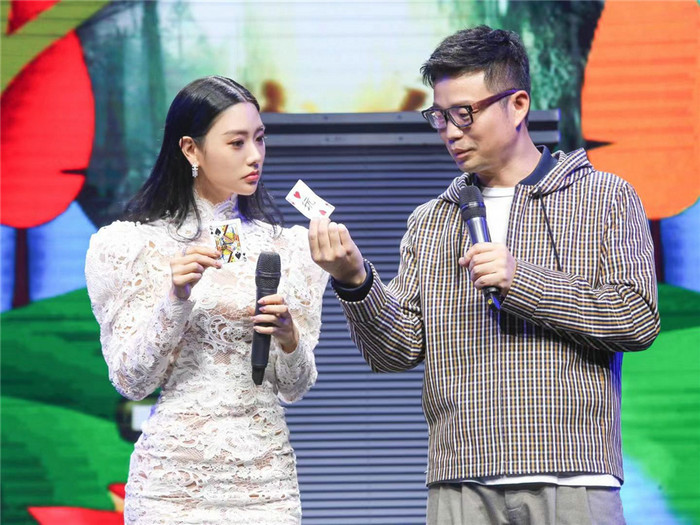 电影《飞跃部落格》在京启动 克拉拉王迅相见"恨"晚