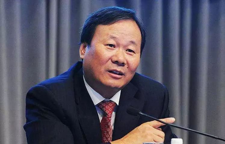 官宣:新华保险正式告别万峰时代__财经头条