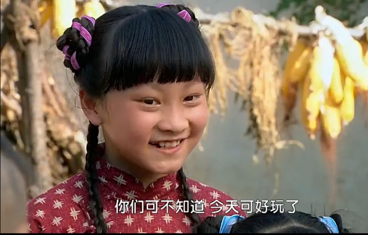 【好久不见】还记得《新还珠格格》里的宝丫头吗,她现在长这样!