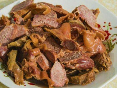 猪身上最好吃的一块肉,比牛肉的口感好|护心|口感|牛肉_新浪新闻