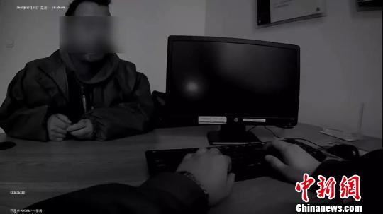 忍不了“受害者”敲诈侮辱 小偷找上警察帮忙维权