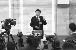 点击放大