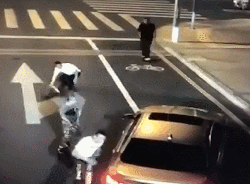 昆山"反杀"案白衣男子特种兵出身?所在公司回应