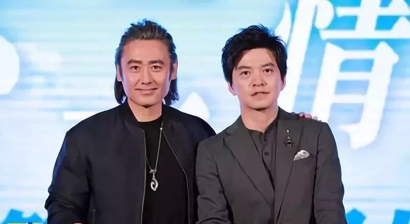 李健吴秀波再度同台:我又一次被圈粉了