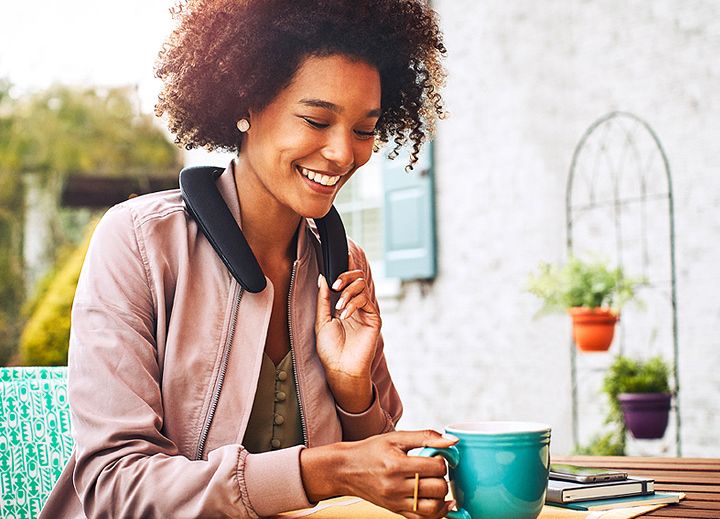 带上这个让耳朵怀孕的环式音箱,感受颅内高潮