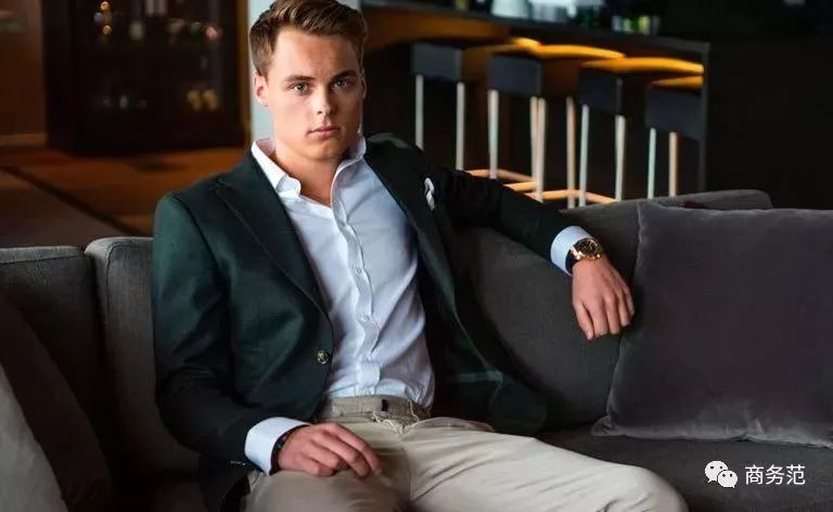 25岁世界最年轻男富豪当过模特坐过牢拥有200亿身家