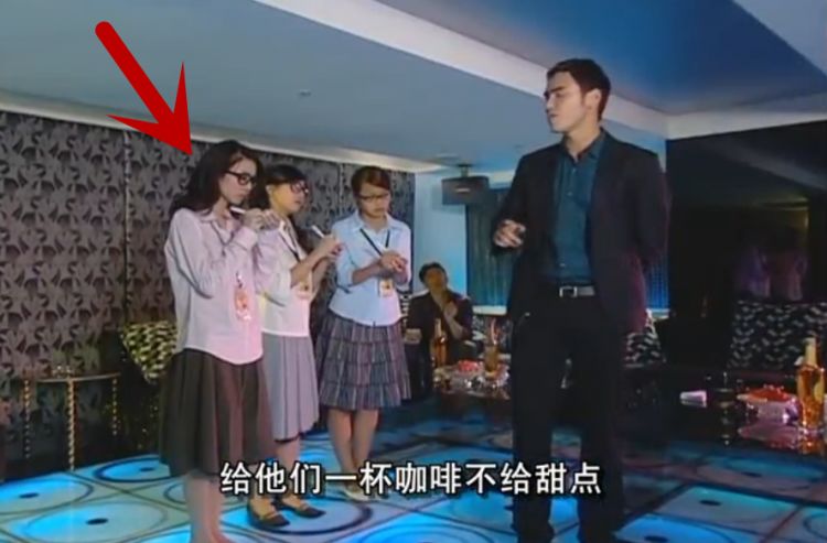 还记得《终极一班》里的黄安琪吗？她现在长这样啦！