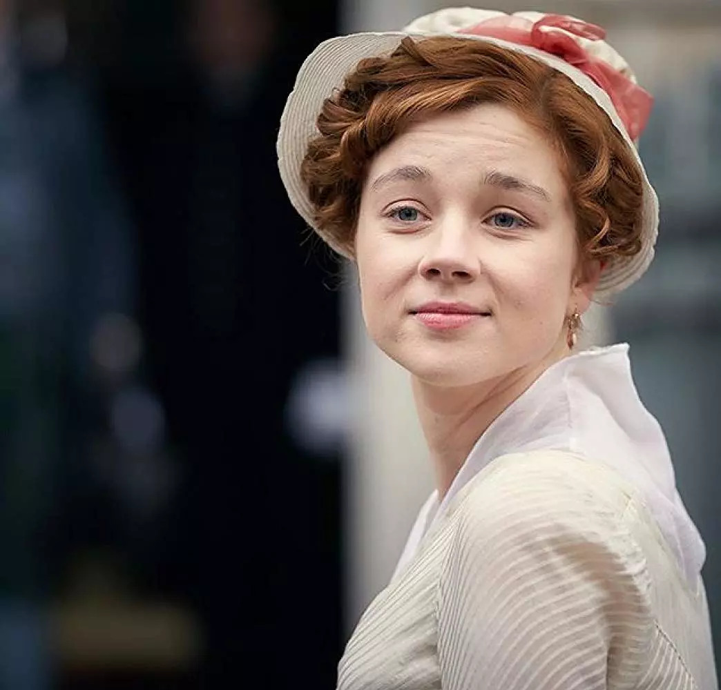 以[婊]为名,她把恶女演到了极致