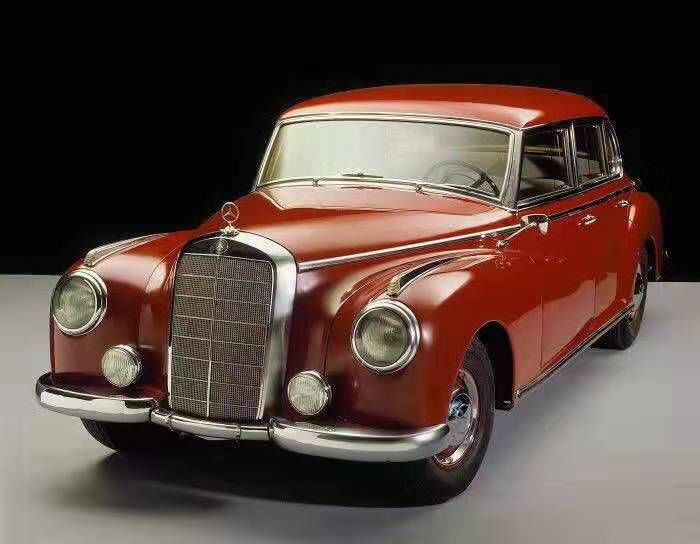 特别策划引领者的岁月之书奔驰s级轿车变形记