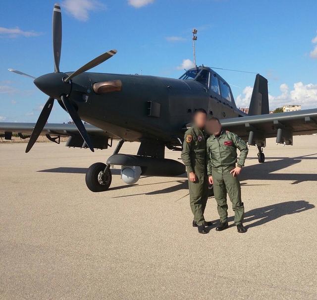 埃及空军实力雄厚仅f16就有228架 为何要让农用飞机上战场