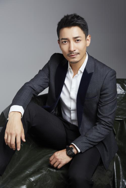 吴文璟曝时尚写真 优雅绅士展型男魅力