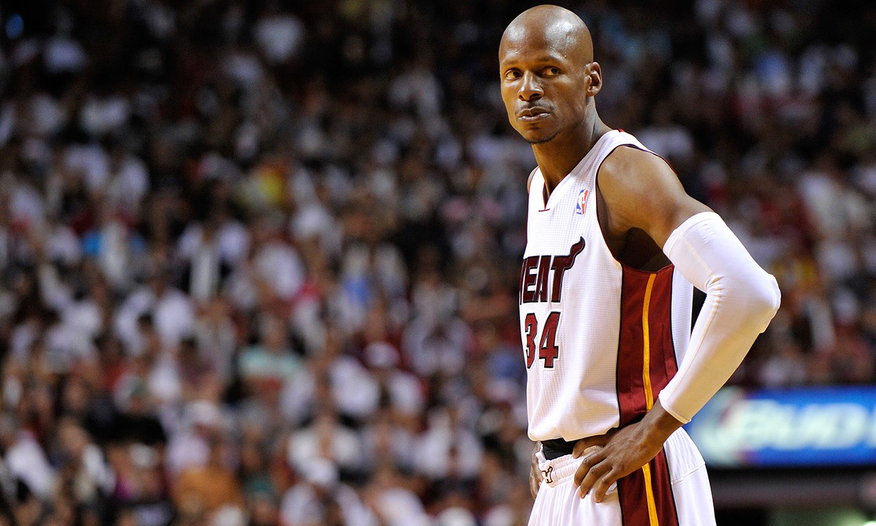 我就想到了雷阿伦在2013年总决赛第六场绝杀马刺.