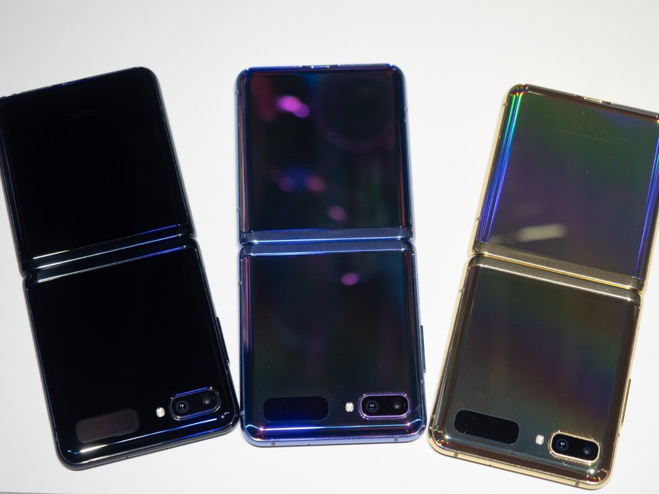1380美元:三星galaxy z flip折叠屏新机图抢先看