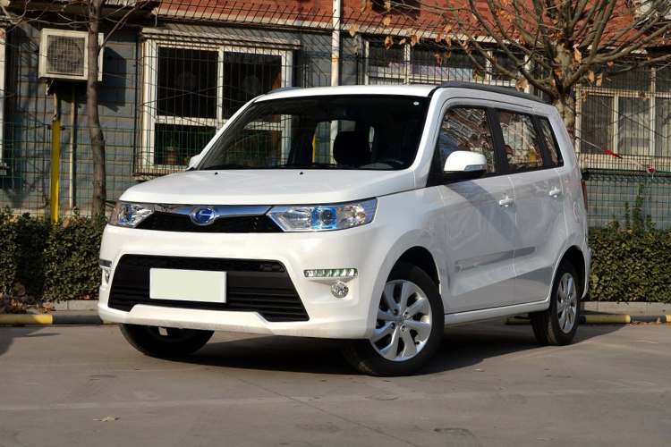 昌河新北斗星正式上市 外观内饰更时尚