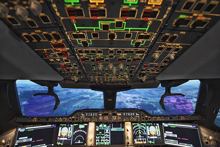 空客在华首台a350全动模拟机启用组图