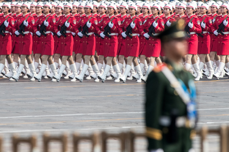 70周年阅兵检阅车是什么车