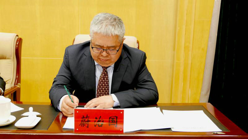 发展委员会副主任 朱俐萍内蒙古自治区旅发委党组书记,主任郑宜平指出