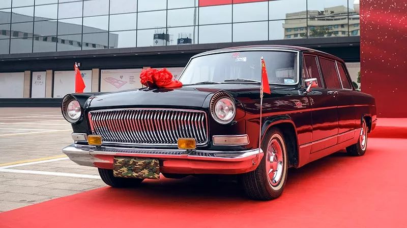 这是属于中国人的情怀:红旗-新浪汽车