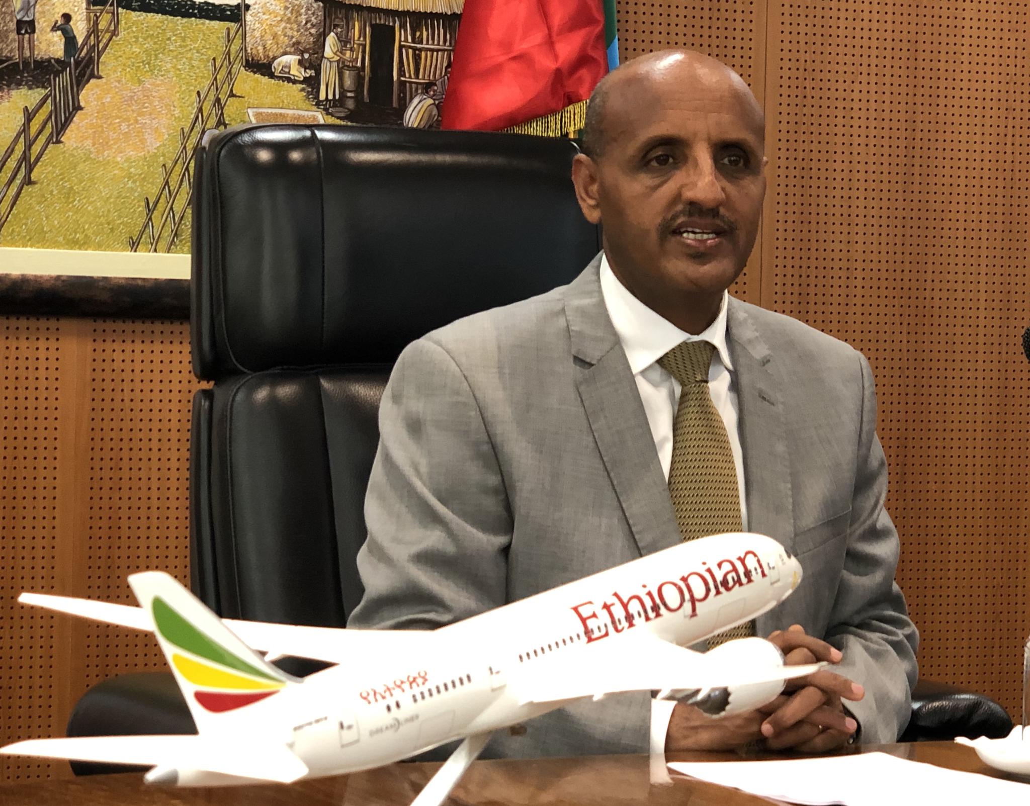 埃塞航CEO Tewolde Gebremariam 接受记者采访