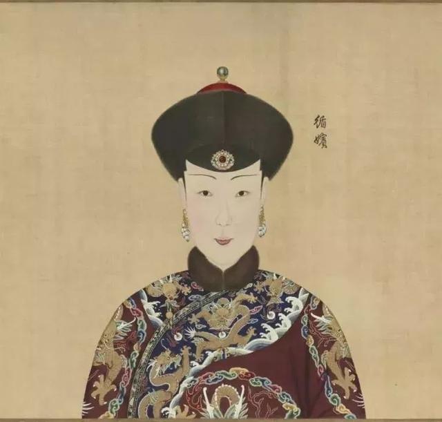 乾隆皇帝与他十二位后妃嫔的真容