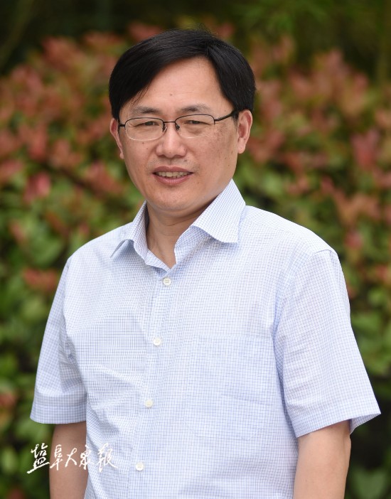 戈俊明 江苏省亭湖高级中学督导室主任,景山名师,高三数学备课组长