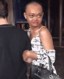 每日有趣gif图#比脸大是吗,我还没怕过谁?