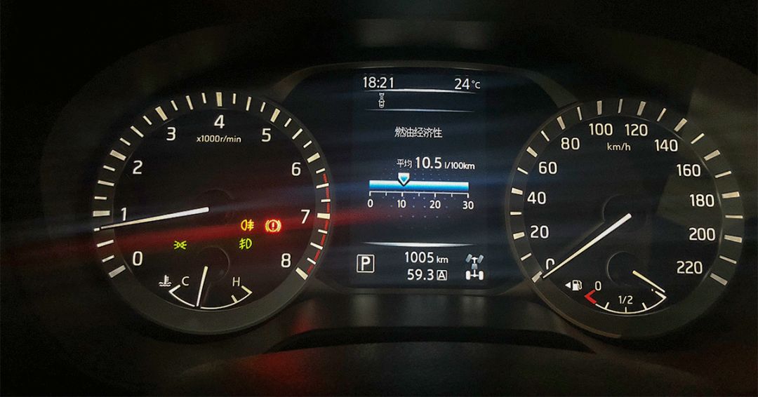 2l/100km,表显油耗和实际计算油耗值相差不大.