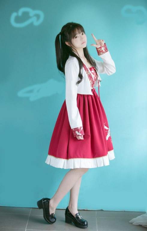 韩国第一美少女yurisa汉服美照 小姐姐街头卖萌求带走