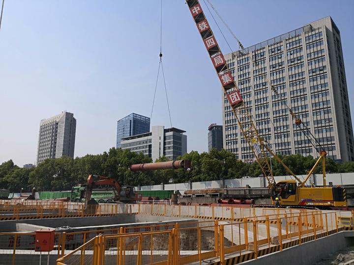 我奋斗我骄傲丨五一不放假 绍兴地铁工人加紧施工